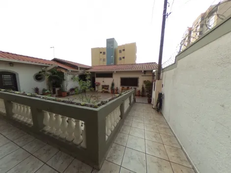 imagem 3 - Casa muito bem localizado, Frente para uma Rua e fundos para Marginal. imagem 3 - Casa muito bem localizado, Frente para uma Rua e fundos para Marginal.