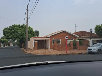 imagem 1 - Casa de esquina com ótima localização, Residencial ou comercial imagem 1 - Casa de esquina com ótima localização, Residencial ou comercial