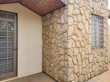 imagem 1 - Oportunidade imperdível, casa com personalidade dos anos 90 em uma localização privilegiada. imagem 1 - Oportunidade imperdível, casa com personalidade dos anos 90 em uma localização privilegiada.