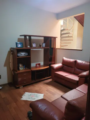 imagem 3 - Oportunidade imperdível, casa com personalidade dos anos 90 em uma localização privilegiada. imagem 3 - Oportunidade imperdível, casa com personalidade dos anos 90 em uma localização privilegiada.