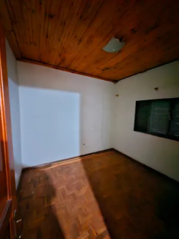 imagem 3 - casa de três dormitórios muito bem localizada. imagem 3 - casa de três dormitórios muito bem localizada.