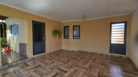 Alugar Casa / Padrão em São Carlos. apenas R$ 600.000,00