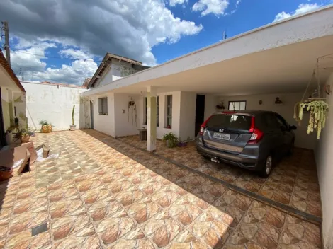 Imóvel no Boa Vista com um galpão no quintal