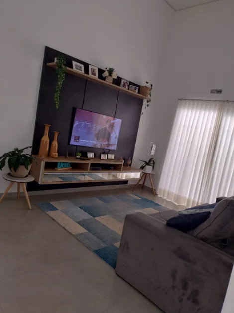 imagem 3 - Casa com 3 quartos sendo 1 Suite com Closet, quintal e garagem coberta em condomínio. imagem 3 - Casa com 3 quartos sendo 1 Suite com Closet, quintal e garagem coberta em condomínio.