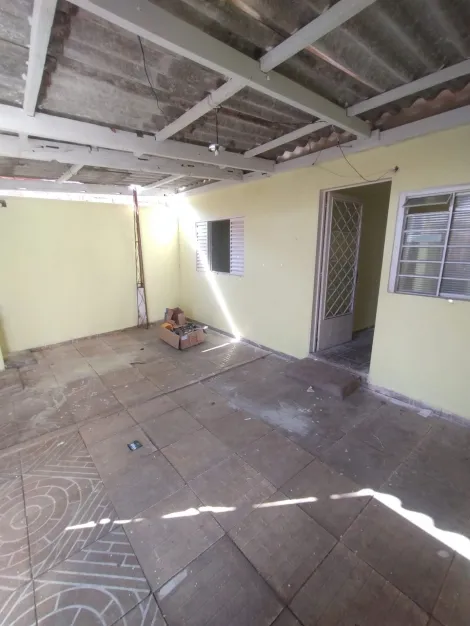 imagem 2 - Casa 2 dormitórios com 1 vaga de garagem coberta e quintal. imagem 2 - Casa 2 dormitórios com 1 vaga de garagem coberta e quintal.