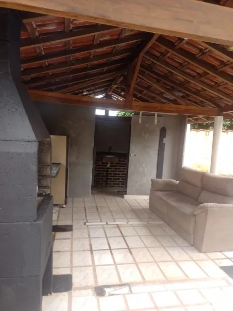 imagem 4 - Área de Lazer Apenas, com piscina, banheiro e um Quiosque imagem 4 - Área de Lazer Apenas, com piscina, banheiro e um Quiosque