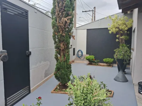 imagem 2 - Casa com boa localização próximo escola, creche e supermercados imagem 2 - Casa com boa localização próximo escola, creche e supermercados