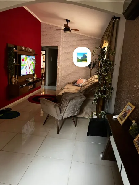imagem 2 - Casa com boa localização próximo escola, creche e supermercados imagem 2 - Casa com boa localização próximo escola, creche e supermercados