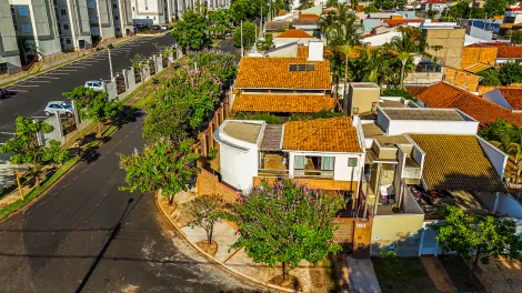 imagem 3 - Casa com excelente localização, próximo supermercados, escola e centro imagem 3 - Casa com excelente localização, próximo supermercados, escola e centro