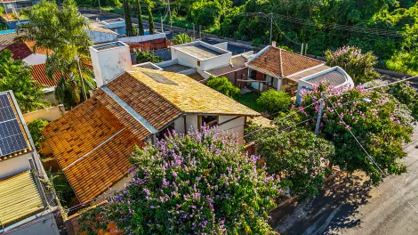 imagem 5 - Casa com excelente localização, próximo supermercados, escola e centro imagem 5 - Casa com excelente localização, próximo supermercados, escola e centro