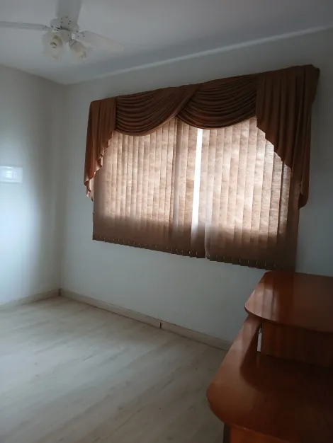 imagem 2 - Casa com boa localização próximo a mercado e comércio imagem 2 - Casa com boa localização próximo a mercado e comércio