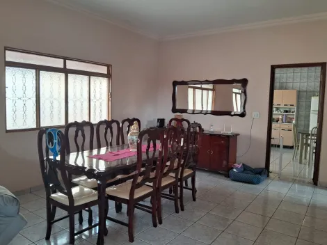 imagem 4 - Casa com ótima localização, terreno grande, ótima estrutura e acabamento imagem 4 - Casa com ótima localização, terreno grande, ótima estrutura e acabamento