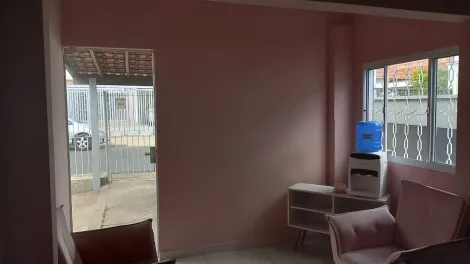 imagem 2 - Casa com boa localização ao lado de escola e creche imagem 2 - Casa com boa localização ao lado de escola e creche