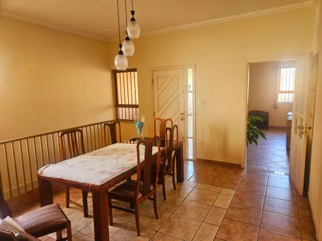imagem 3 - Casa para locação com 4 dormitórios Bem Localizada Próximo à Lagoa do Taquaral imagem 3 - Casa para locação com 4 dormitórios Bem Localizada Próximo à Lagoa do Taquaral