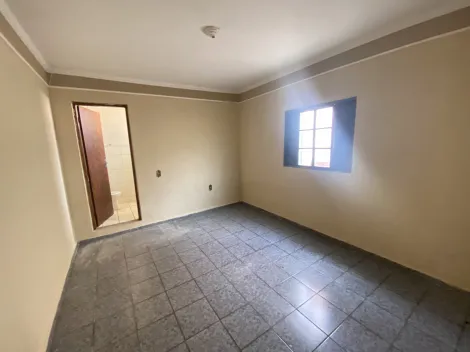 imagem 5 - Casa padrão bem espaçosa e com área de churrasco imagem 5 - Casa padrão bem espaçosa e com área de churrasco