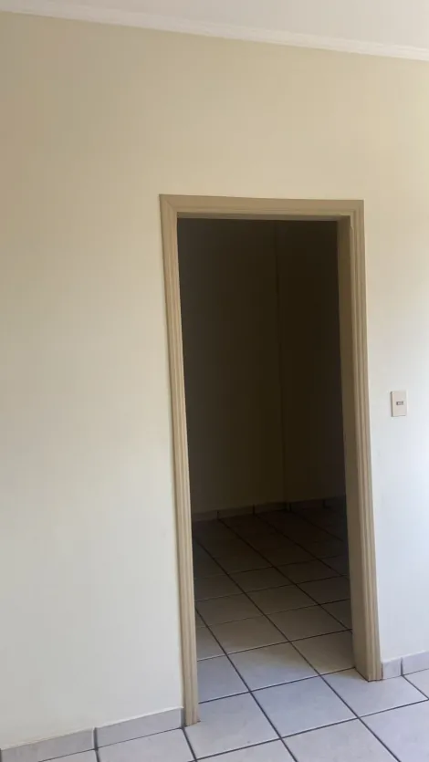 imagem 2 - Apartamento com excelente localização no centro ao lado de banco e supermercados! imagem 2 - Apartamento com excelente localização no centro ao lado de banco e supermercados!
