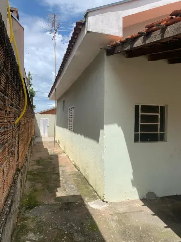 imagem 3 - Excelente oportunidade! Casa próximo ao centro em Américo Brasiliense. imagem 3 - Excelente oportunidade! Casa próximo ao centro em Américo Brasiliense.