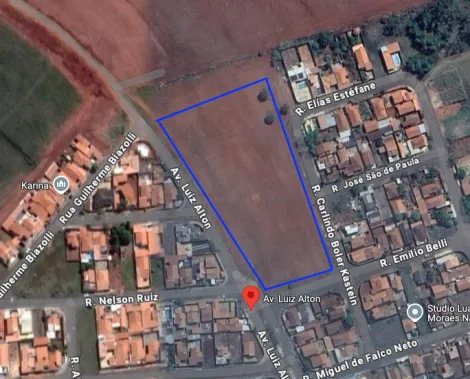 imagem 2 - Área grande bem localizada com divisa e frente para três ruas. imagem 2 - Área grande bem localizada com divisa e frente para três ruas.
