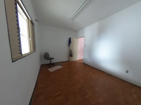 imagem 5 - Casa padrão com barracão bem amplo e funcional ao lado imagem 5 - Casa padrão com barracão bem amplo e funcional ao lado