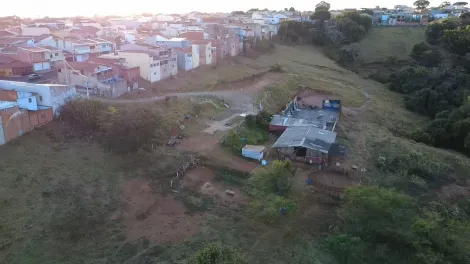 imagem 5 - Área grande muito bem localizada com Bairro Jardim Belvedere. imagem 5 - Área grande muito bem localizada com Bairro Jardim Belvedere.