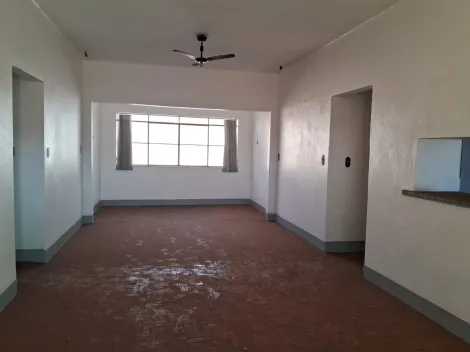imagem 3 - Salão comercial com localização espetacular, parte superior casa grande com 04 dormitórios. imagem 3 - Salão comercial com localização espetacular, parte superior casa grande com 04 dormitórios.