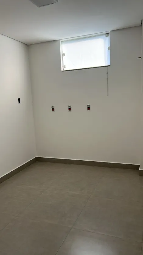 imagem 5 - IMÓVEL COMERCIAL NO CENTRO DE IBATÉ - OPORTUNIDADE! imagem 5 - IMÓVEL COMERCIAL NO CENTRO DE IBATÉ - OPORTUNIDADE!