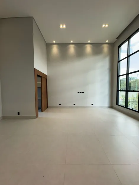 imagem 4 - Casa à Venda no Residencial London Park, Indaiatuba/SP com 3 suítes e piscina. imagem 4 - Casa à Venda no Residencial London Park, Indaiatuba/SP com 3 suítes e piscina.