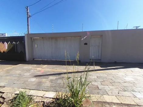 imagem 1 - casa de três dormitórios sendo um suíte com duas vagas de garagem. imagem 1 - casa de três dormitórios sendo um suíte com duas vagas de garagem.