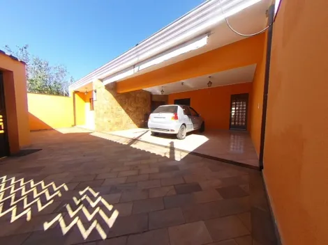 imagem 2 - casa de três dormitórios sendo um suíte com quatro vagas de garagem. imagem 2 - casa de três dormitórios sendo um suíte com quatro vagas de garagem.