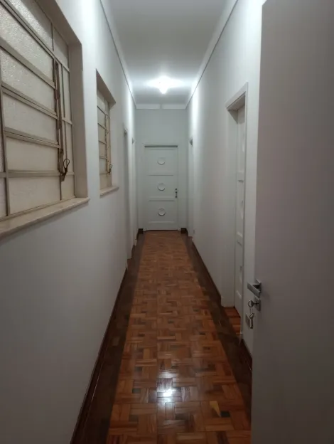 imagem 4 - casa de três dormitórios no centro de São Carlos tanto residencial quanto comercial. imagem 4 - casa de três dormitórios no centro de São Carlos tanto residencial quanto comercial.