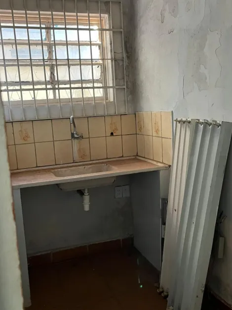 imagem 3 - Salão comercial, com excelente localização no centro. imagem 3 - Salão comercial, com excelente localização no centro.