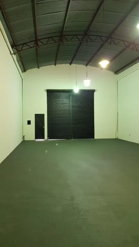 imagem 3 - Salão de 228m² com 02 banheiros para locação - Jardim Anhangüera imagem 3 - Salão de 228m² com 02 banheiros para locação - Jardim Anhangüera