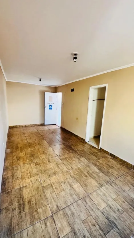 imagem 5 - Salão comercial de 181m² com 02 banheiros para locação - Centro imagem 5 - Salão comercial de 181m² com 02 banheiros para locação - Centro