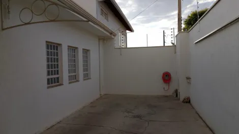 imagem 3 - Casa com excelente localização, próximo supermercados e comércio. imagem 3 - Casa com excelente localização, próximo supermercados e comércio.