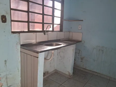 imagem 5 - Casa com ótima localização em Rua principal de comércio imagem 5 - Casa com ótima localização em Rua principal de comércio