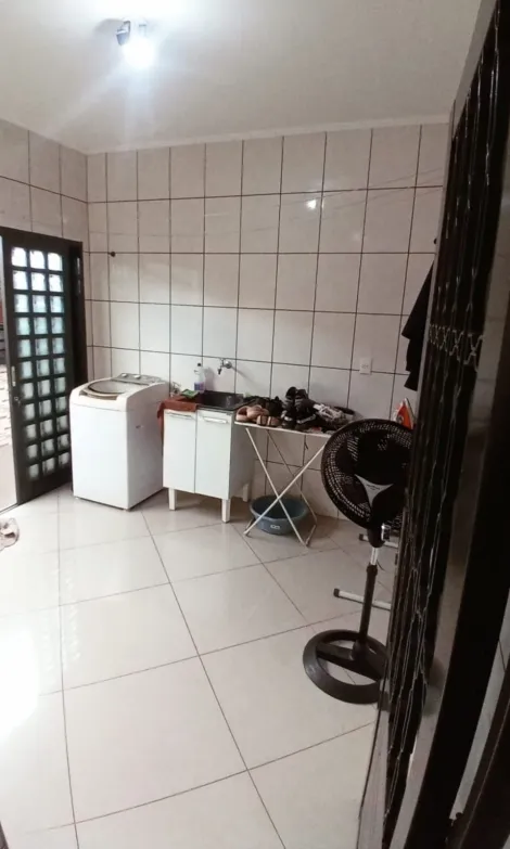 imagem 5 - Casa com ótima localização próximo escola e creche imagem 5 - Casa com ótima localização próximo escola e creche