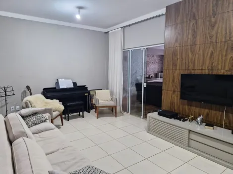 imagem 3 - Linda casa com piscina e localização espetacular. imagem 3 - Linda casa com piscina e localização espetacular.