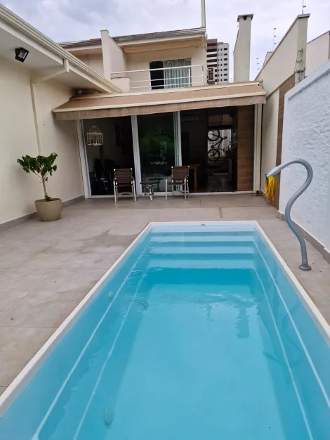 imagem 1 - Linda casa com piscina e localização espetacular. imagem 1 - Linda casa com piscina e localização espetacular.