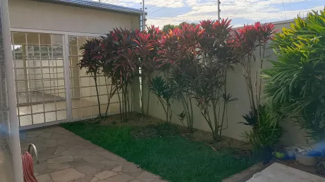 imagem 3 - Casa com excelente localização, próximo a supermercados e comércio. imagem 3 - Casa com excelente localização, próximo a supermercados e comércio.