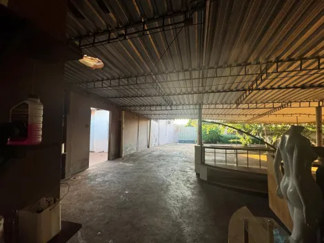 imagem 2 - Terreno com ótima localização e com um barracão já pronto. imagem 2 - Terreno com ótima localização e com um barracão já pronto.