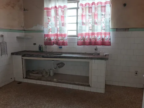 imagem 4 - Casa com localização privilegiada, entre ruas 02 e 03, no Bairro Centro. imagem 4 - Casa com localização privilegiada, entre ruas 02 e 03, no Bairro Centro.