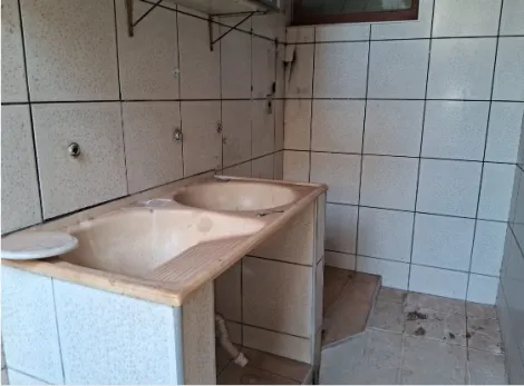 imagem 5 - Casa com localização privilegiada, entre ruas 02 e 03, no Bairro Centro. imagem 5 - Casa com localização privilegiada, entre ruas 02 e 03, no Bairro Centro.