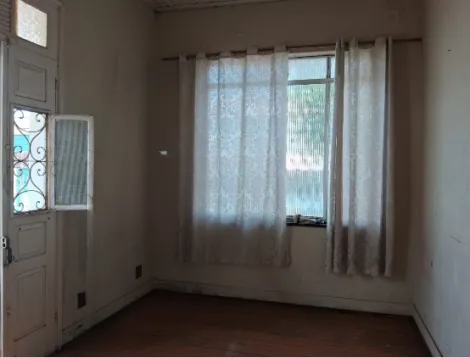 imagem 1 - Casa com localização privilegiada, entre ruas 02 e 03, no Bairro Centro. imagem 1 - Casa com localização privilegiada, entre ruas 02 e 03, no Bairro Centro.