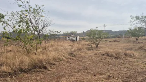 imagem 1 - Linda área rural com rio, próxima à cidade. imagem 1 - Linda área rural com rio, próxima à cidade.