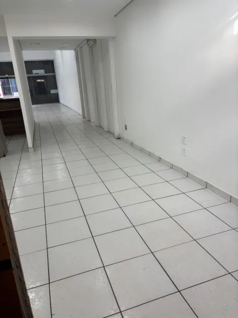 imagem 4 - Salão comercial com localização privilegiada, com estacionamento. imagem 4 - Salão comercial com localização privilegiada, com estacionamento.