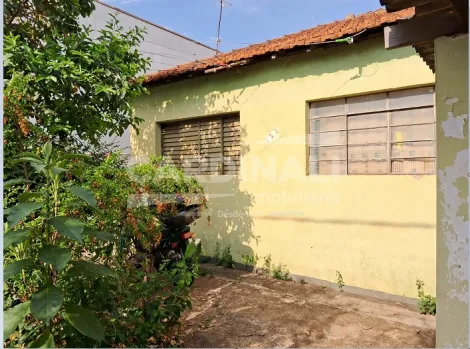 imagem 2 - Casa no centro de Américo Brasiliense, com amplo terreno. Ótima oportunidade de investimento! imagem 2 - Casa no centro de Américo Brasiliense, com amplo terreno. Ótima oportunidade de investimento!