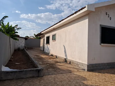 imagem 2 - Casa com amplo terreno, no Jardim Selmi Dei III - Araraquara. imagem 2 - Casa com amplo terreno, no Jardim Selmi Dei III - Araraquara.