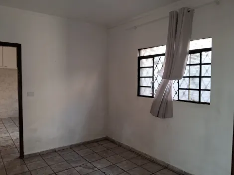 imagem 5 - Casa com amplo terreno, no Jardim Selmi Dei III - Araraquara. imagem 5 - Casa com amplo terreno, no Jardim Selmi Dei III - Araraquara.