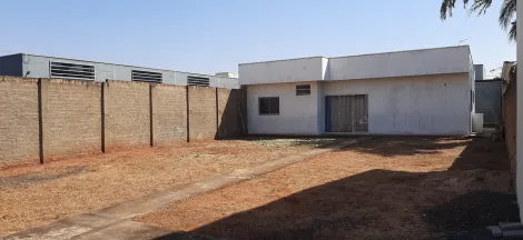 imagem 1 - Casa com terreno amplo e localização privilegiada. imagem 1 - Casa com terreno amplo e localização privilegiada.