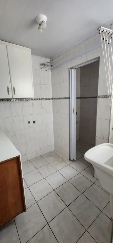 imagem 4 - Casa 3 quartos sendo 1 suite com garagem coberta no centro. imagem 4 - Casa 3 quartos sendo 1 suite com garagem coberta no centro.